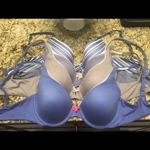 Victoria’s Secret bras (4)